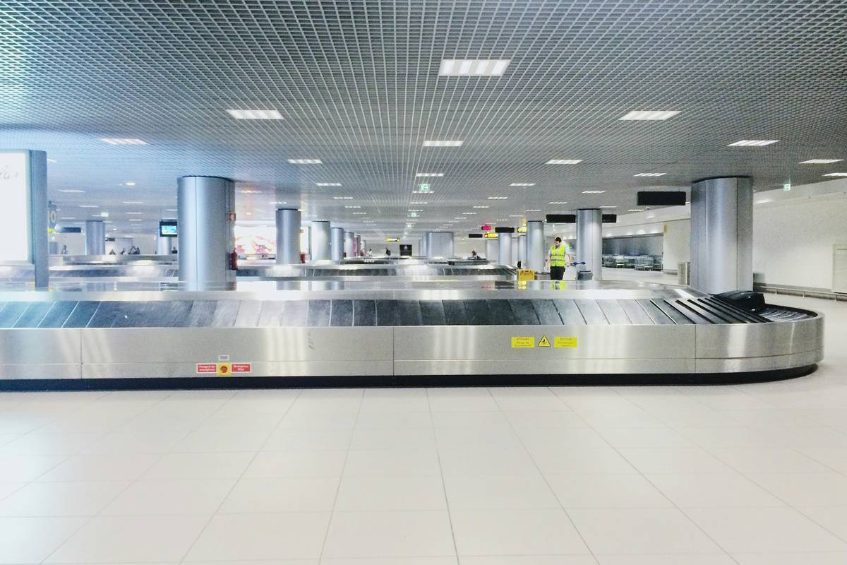 Hazardous Item Exclusions: 7 Proven Ways to Avoid Costly Baggage Insurance Mistakes